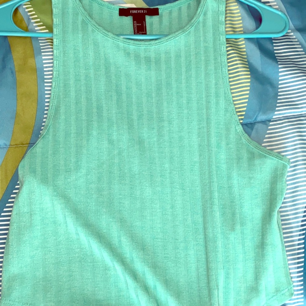 Cropped Tank Top